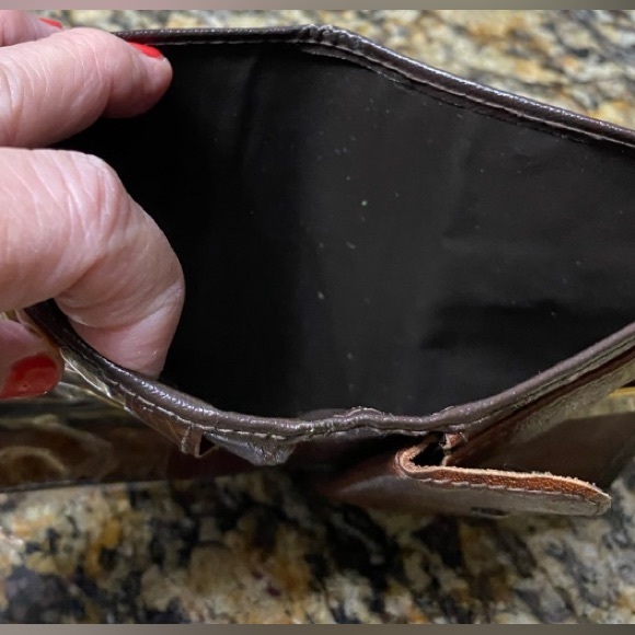 Vintage, authentic Louis Vuitton wallet - Picture 10 of 12